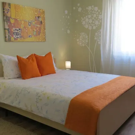 Apartment Pineta25 *