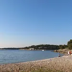 Pineta25 *